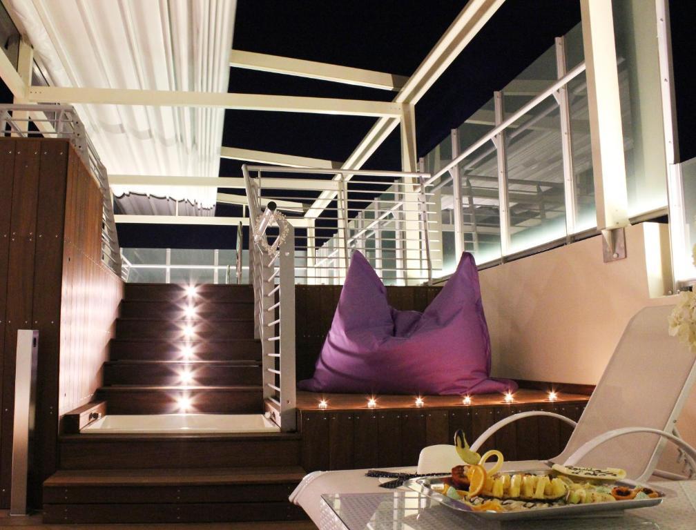 Hotel Aquila D'Oro Misano Adriatico Exteriör bild