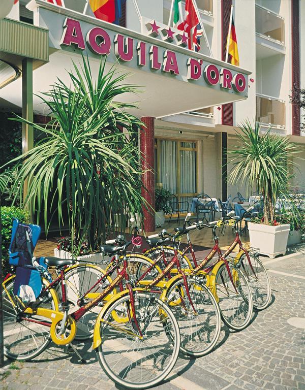 Hotel Aquila D'Oro Misano Adriatico Exteriör bild
