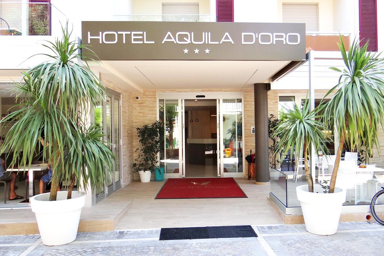 Hotel Aquila D'Oro Misano Adriatico Exteriör bild